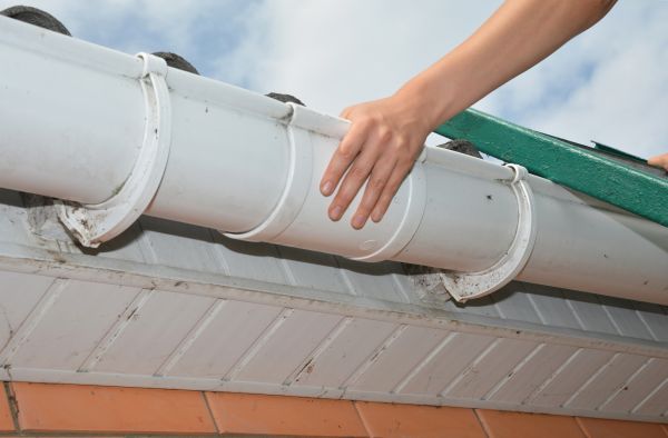 Gutter Reattachment in Merrillville